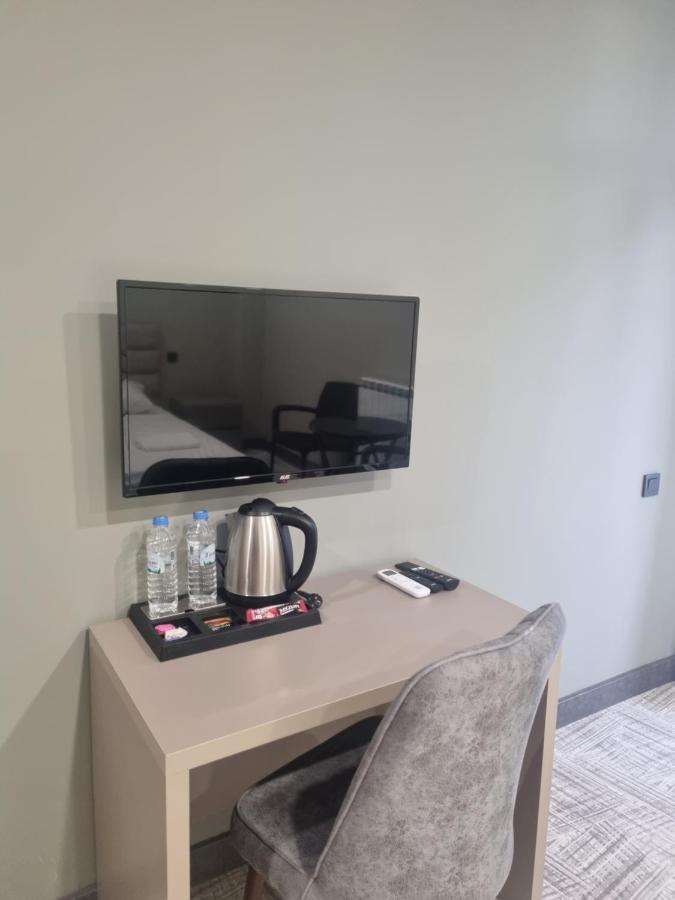 Caspian Vf Hotel Batoemi Buitenkant foto